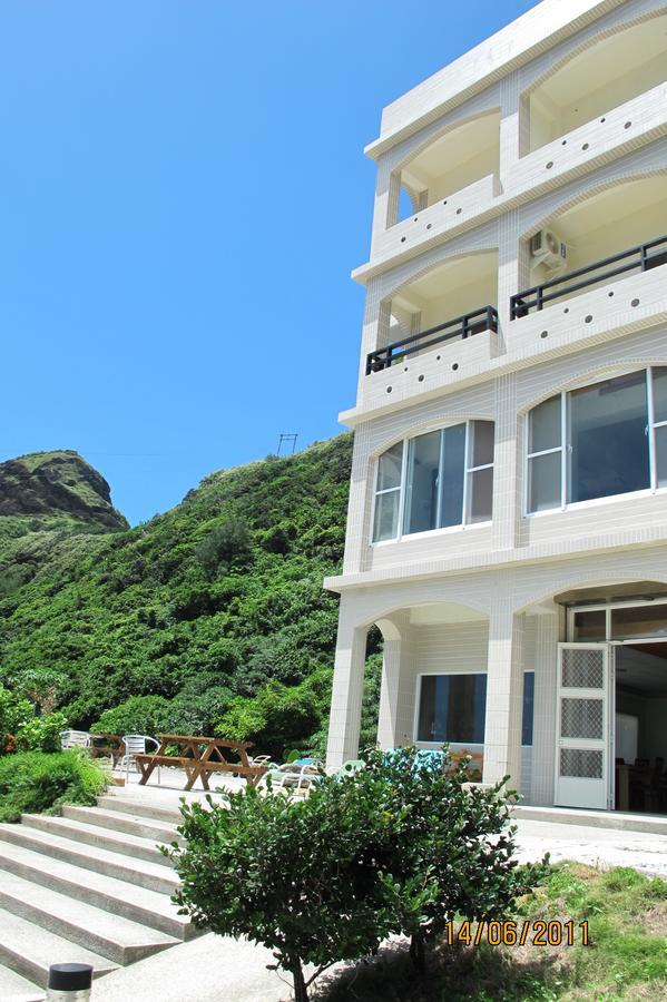 Shiacare Hostel Lyudao Bagian luar foto